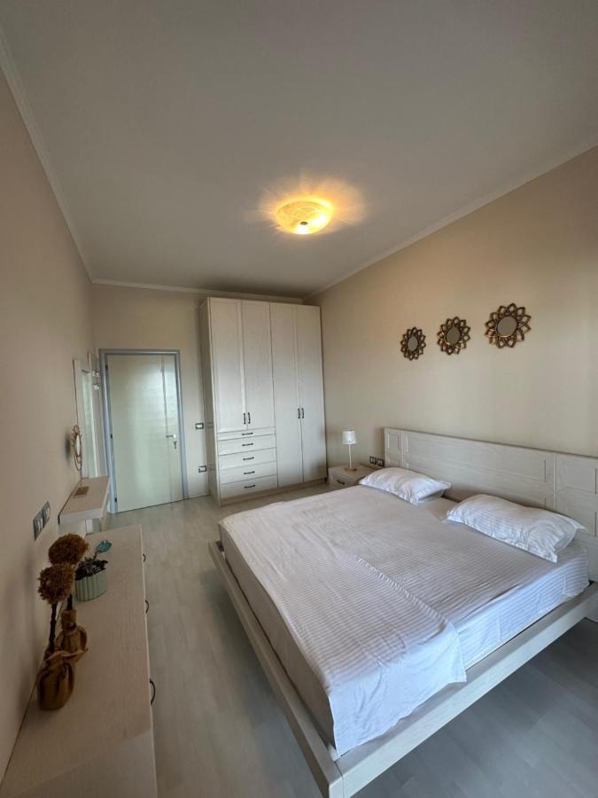 Appartement Luxury Penthouse B&E à Saranda Extérieur photo