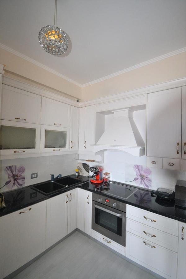 Appartement Luxury Penthouse B&E à Saranda Extérieur photo
