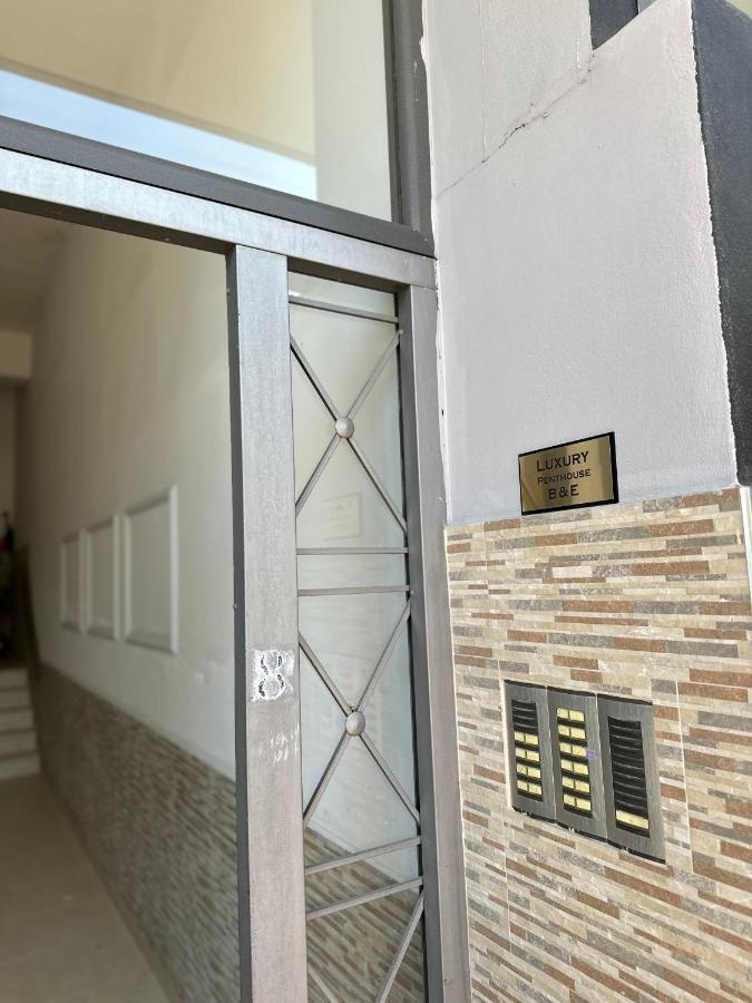 Appartement Luxury Penthouse B&E à Saranda Extérieur photo