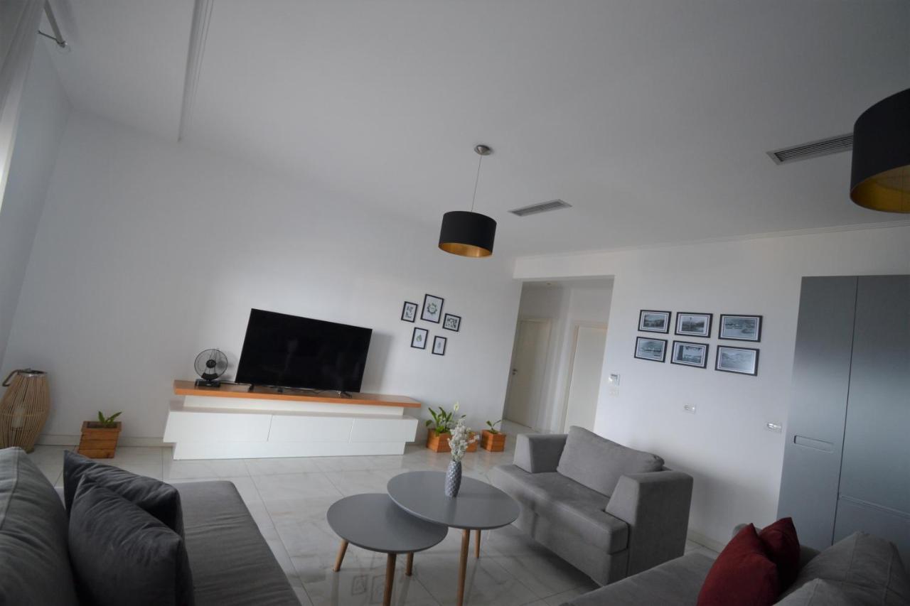 Appartement Luxury Penthouse B&E à Saranda Extérieur photo