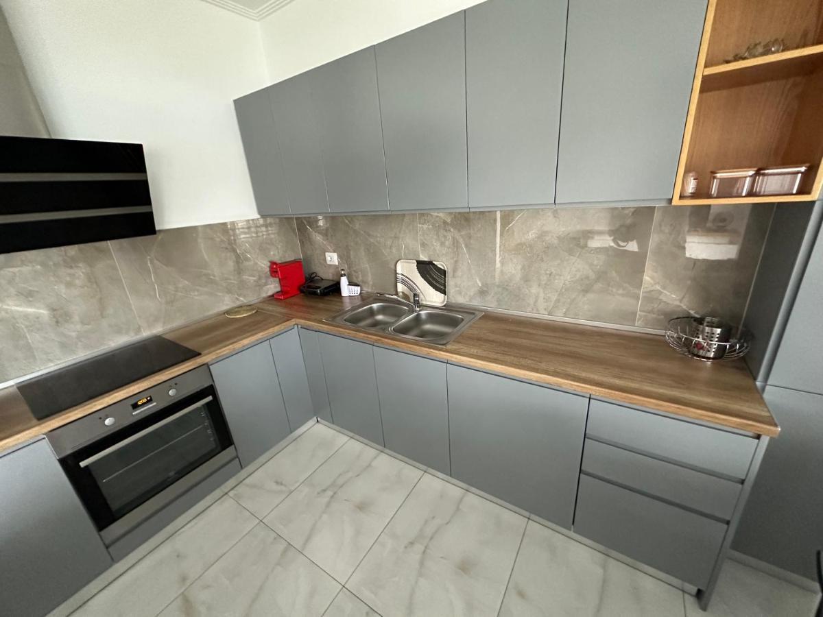 Appartement Luxury Penthouse B&E à Saranda Extérieur photo