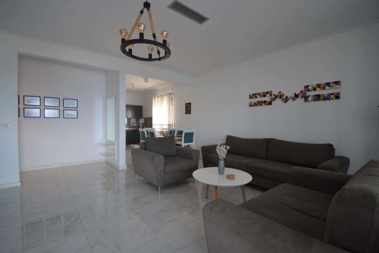 Appartement Luxury Penthouse B&E à Saranda Extérieur photo