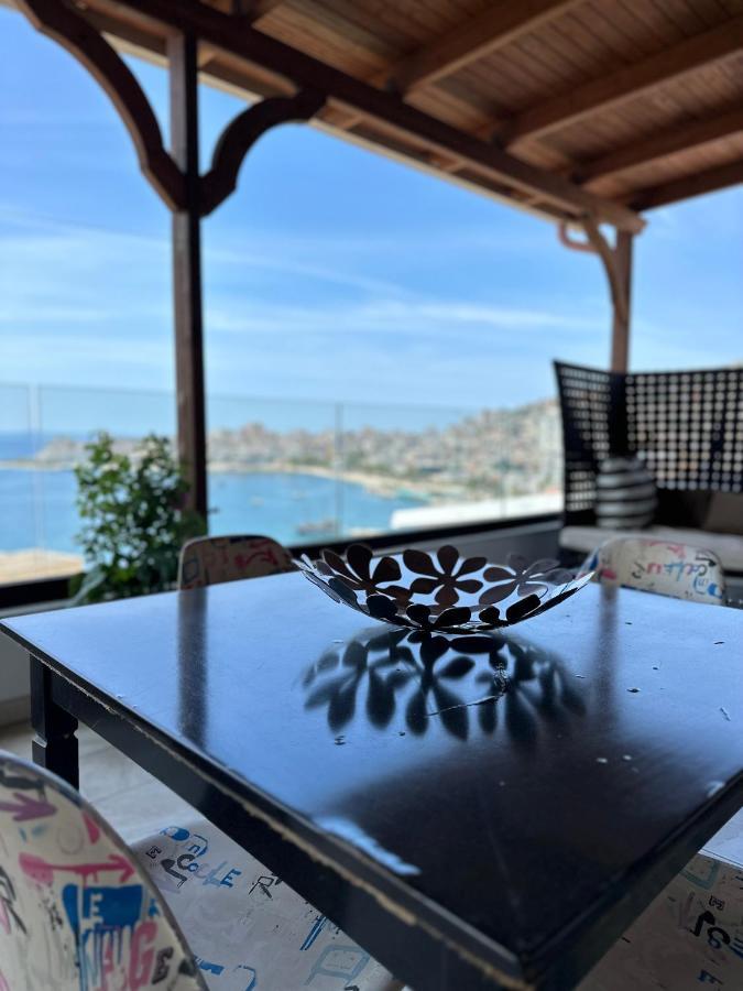 Appartement Luxury Penthouse B&E à Saranda Extérieur photo